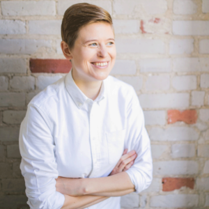 Tanya Neumeyer headshot