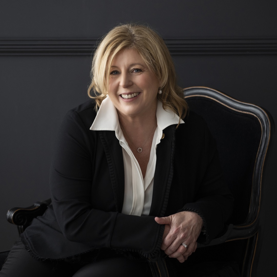 Image of Liane Moriarty's headshot