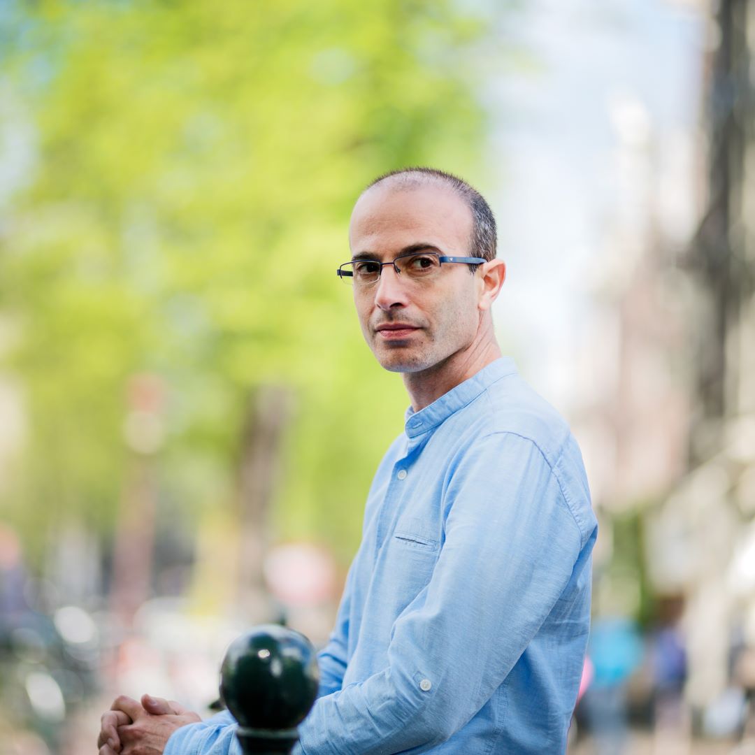 Image of Yuval Noah Harari's headshot